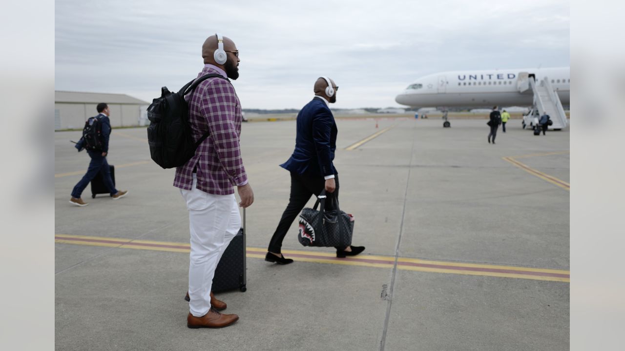 Kevin Byard pays homage to Terrell Owens' Dallas Star celebration, Kevin  Byard really channeled his inner Terrell Owens standing on the Dallas  Cowboys star 