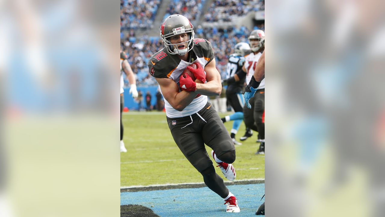 Tampa Bay Buccaneers: Adam Humphries signs with Tennessee Titans