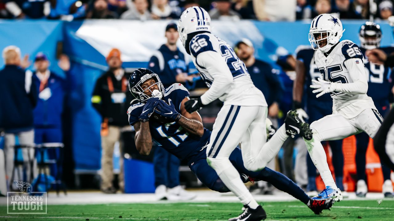 Tennessee Titans' Joshua Dobbs throws first career TD in tight Dallas Cowboys  game