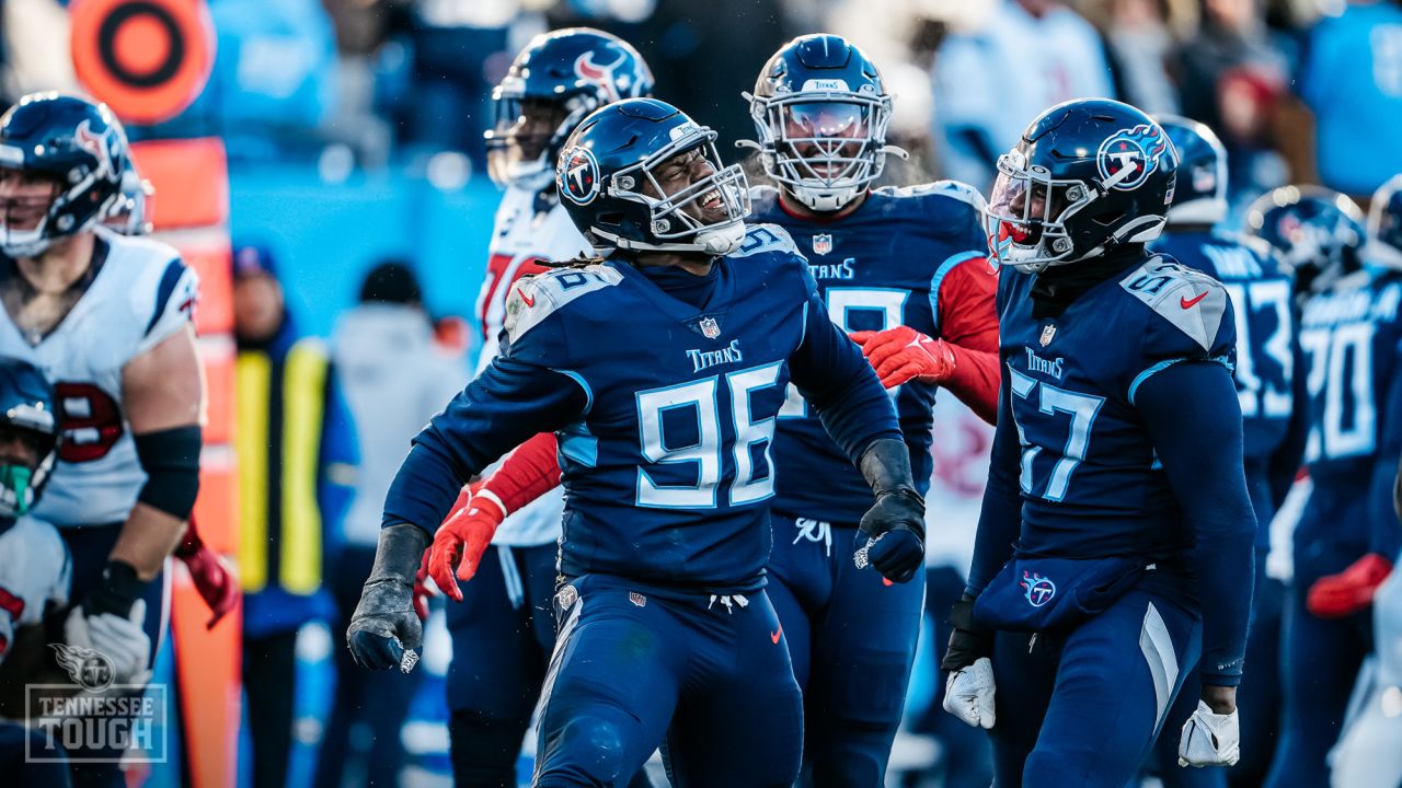 Houston Texans fall to Tennessee Titans, 41-38, in final game of the season