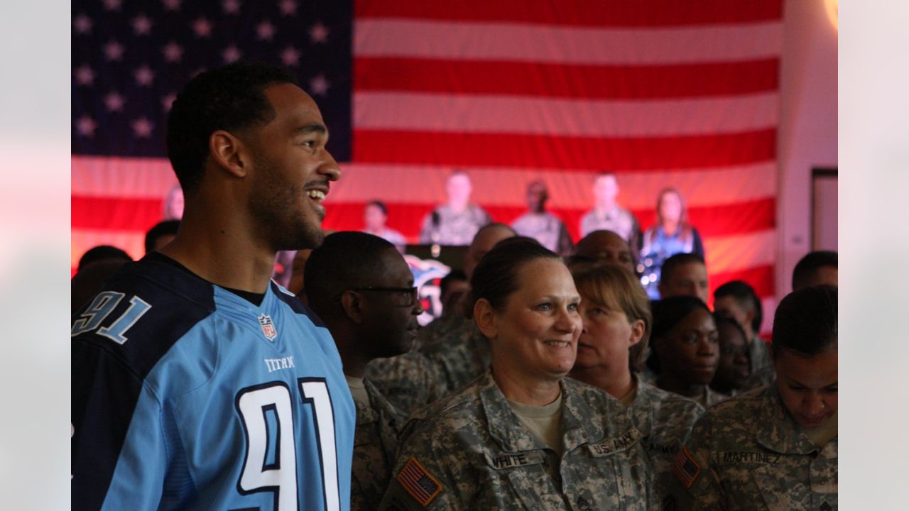 Mike Vrabel and Tennessee Titans Honor Military Service