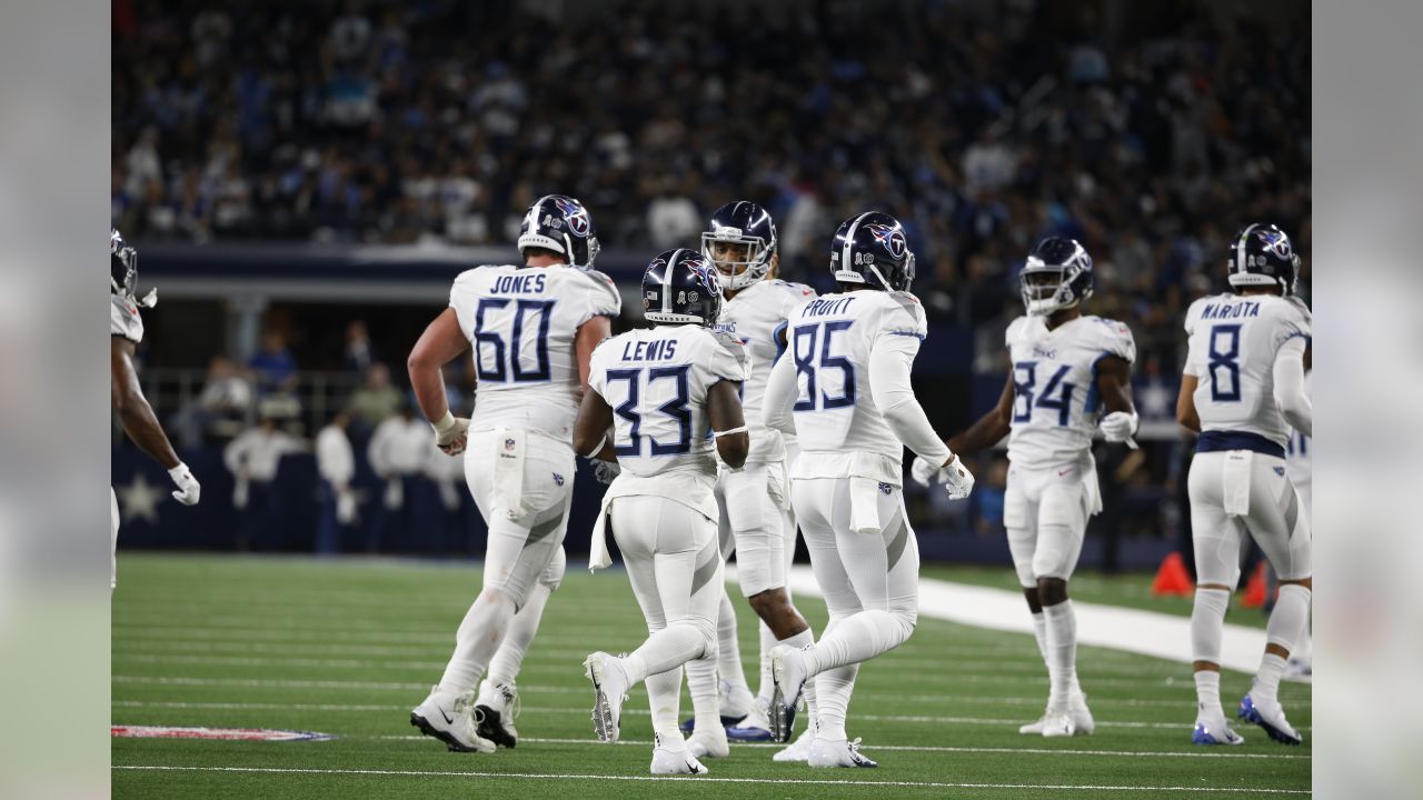 Tennessee Titans free safety Kevin Byard (31) runs to the sideline after  the coin toss before an NFL football game against the Jacksonville Jaguars  on Sunday, December 12, 2021, in Nashville, Tenn. (