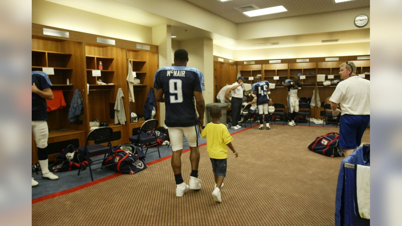 EXCLUSIVE: Steve McNair's son says he wasn't invited to father's jersey  retirement 