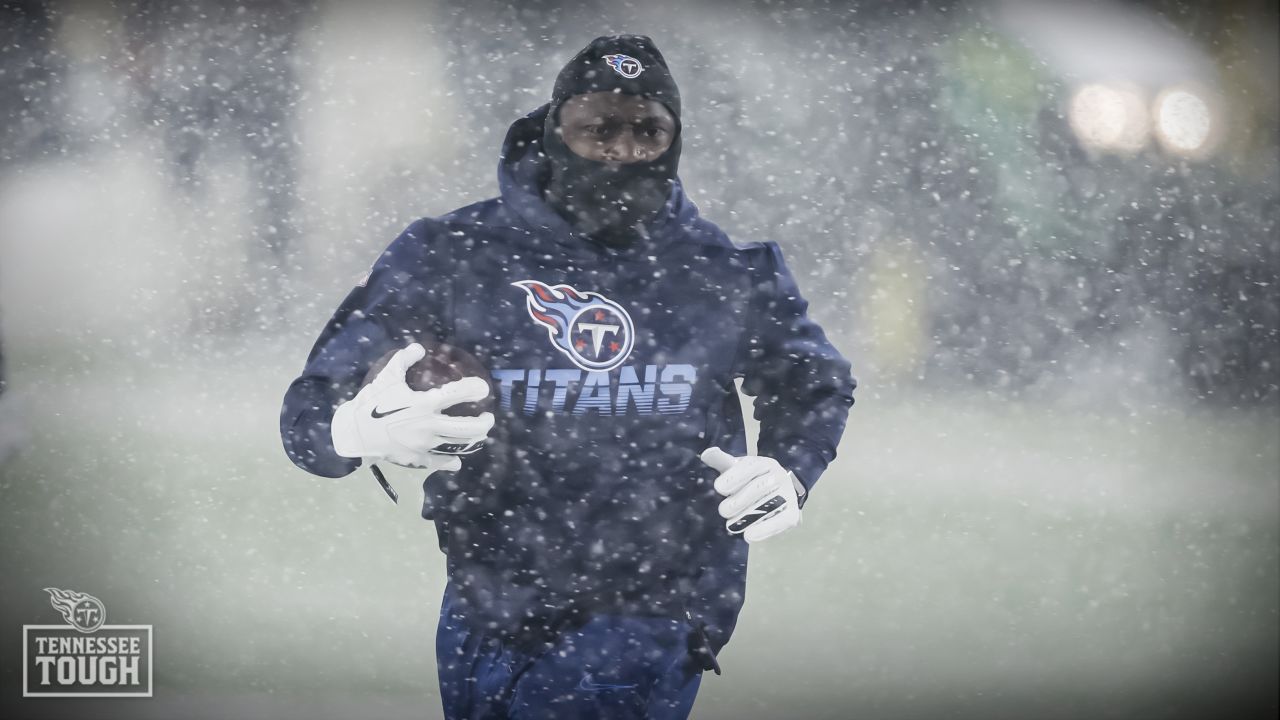 LIVE BLOG: Packers defeat Titans 40-14 at snowy Lambeau Field