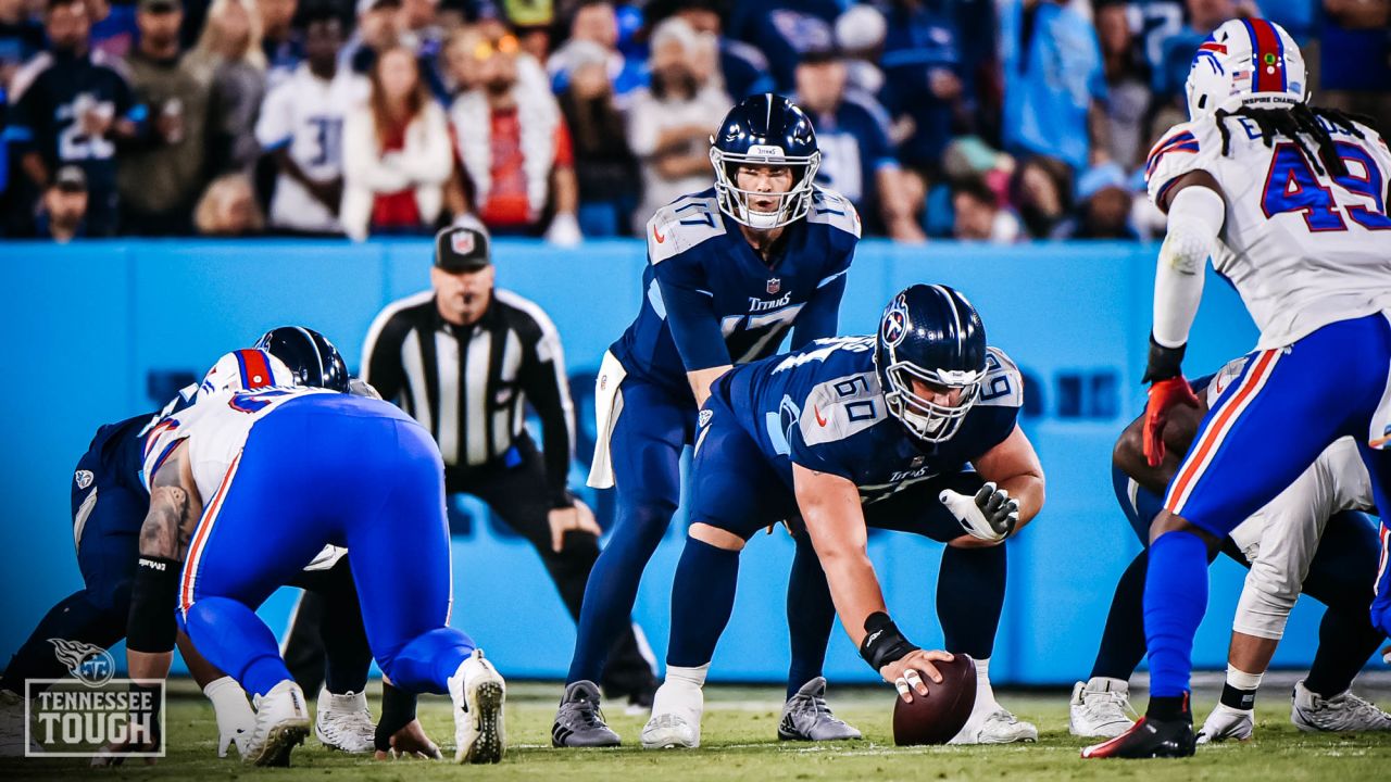 Buffalo Bills 31-34 Tennessee Titans: Derrick Henry scores three