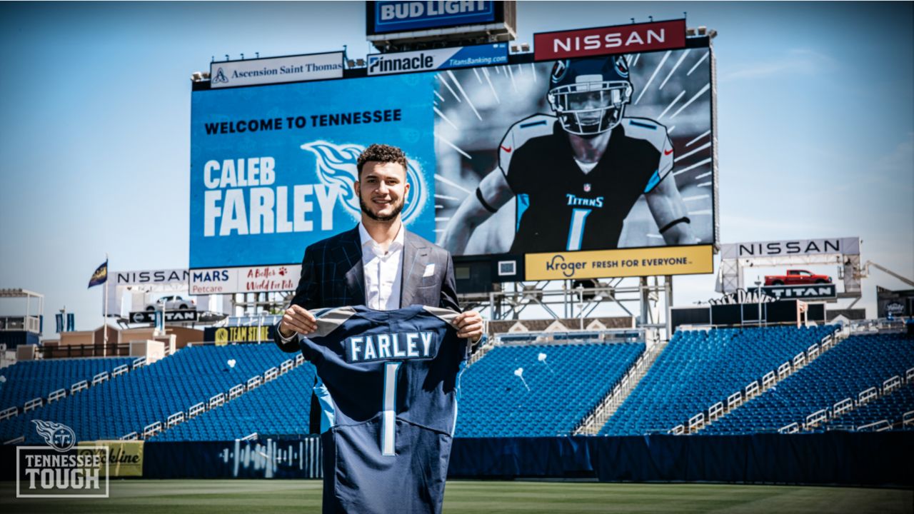 NFL: Farley tells Nashville media he's ready to get back on field - Hobbs  Daily Report - covering Catawba Valley Sports