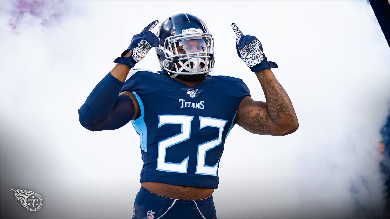 Derrick Henry 2,000-Yard Mementos on Display at Pro Football Hall of Fame -  Sports Illustrated Tennessee Titans News, Analysis and More