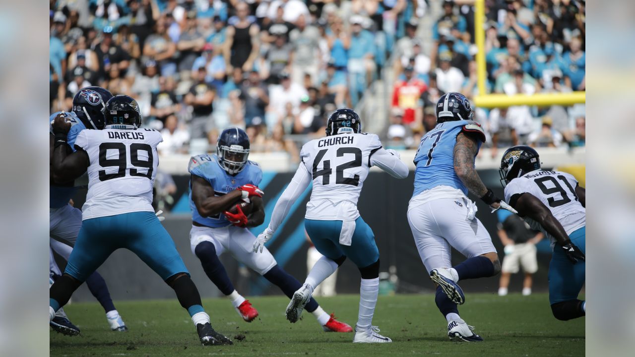 Taylor Lewan talks trash ahead of the Michigan-Michigan State rivalry