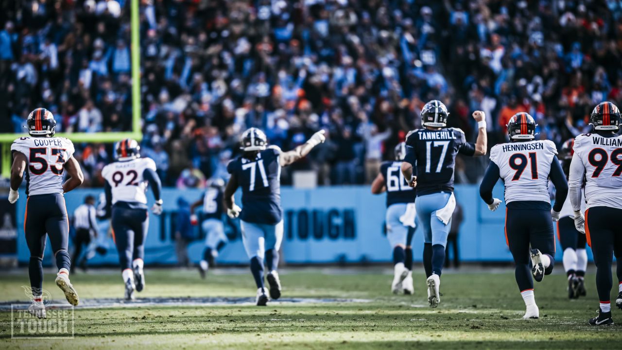 Titans Find a Way in 17-10 Win Over the Broncos