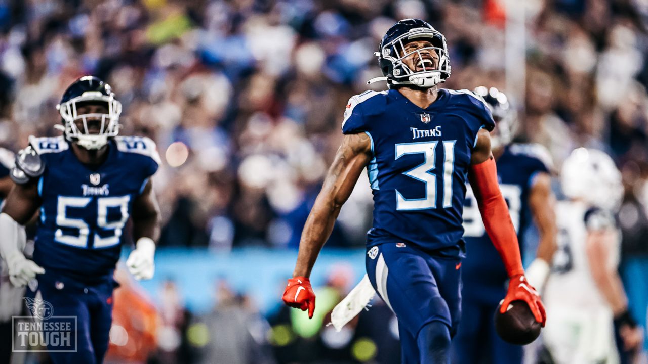 Tennessee Titans' Joshua Dobbs throws first career TD in tight Dallas  Cowboys game