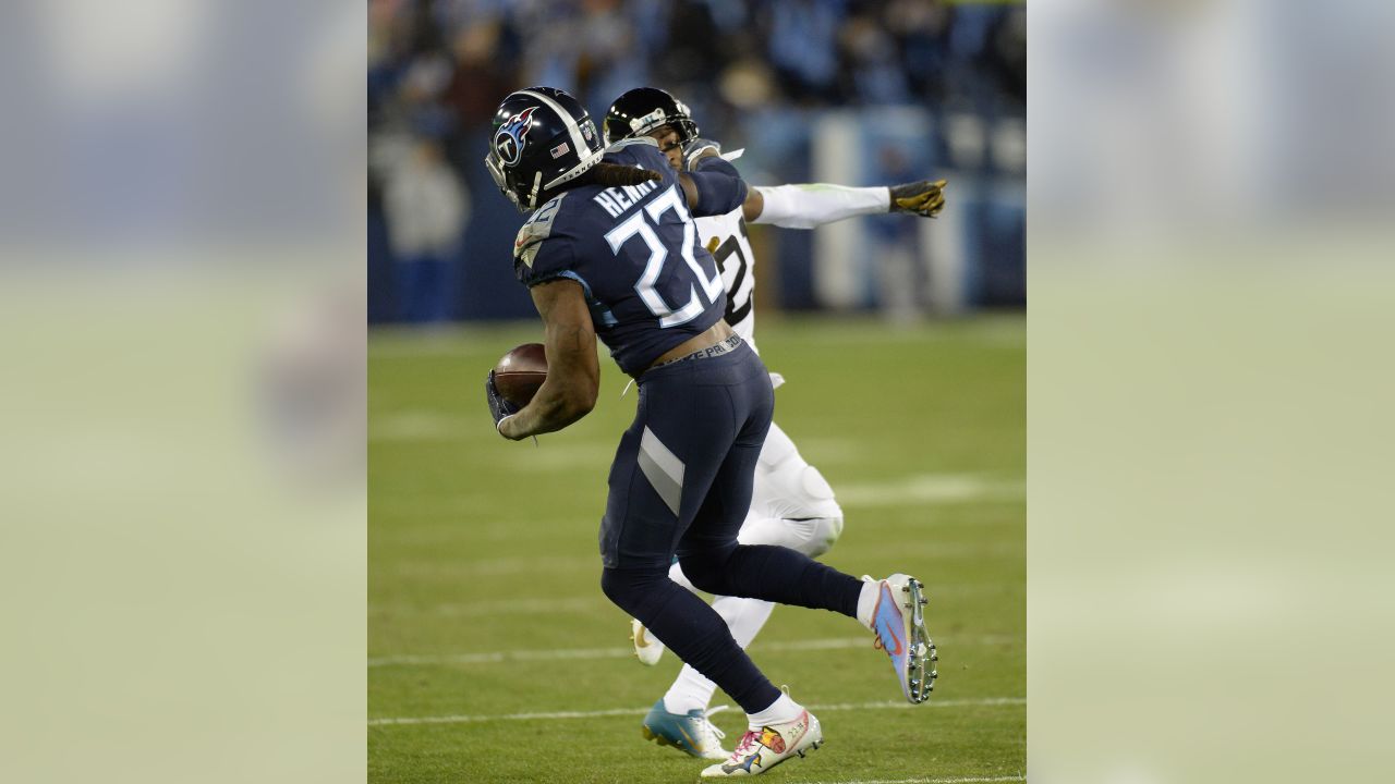 Derrick Henry runs into NFL record book as Titans rout Jaguars 30-9 – The  Denver Post