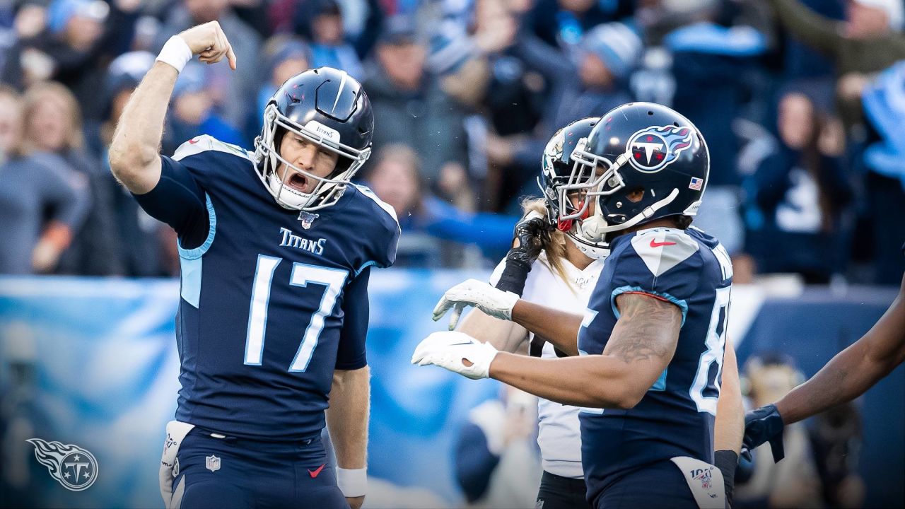 NFL Playoff Banner features Tannehill prominently : r/Tennesseetitans