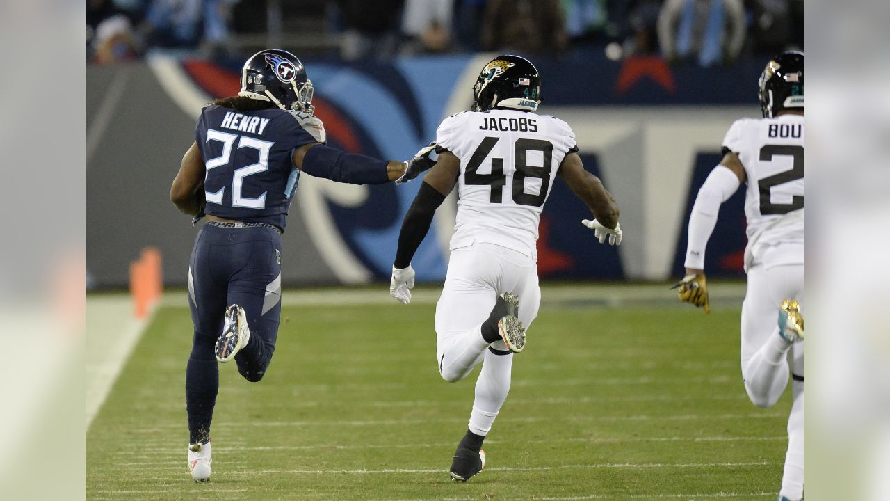 Jaguars Notebook: Titans RB Derrick Henry impressing despite lack