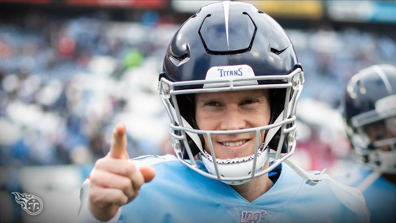 Helmet Stalker on X: Titans QB Ryan Tannehill has been named the 2019 NFL  Comeback Player of the Year. Tannehill used a Riddell SpeedFlex Precision  Diamond with an SF-2BD-SW facemask and a