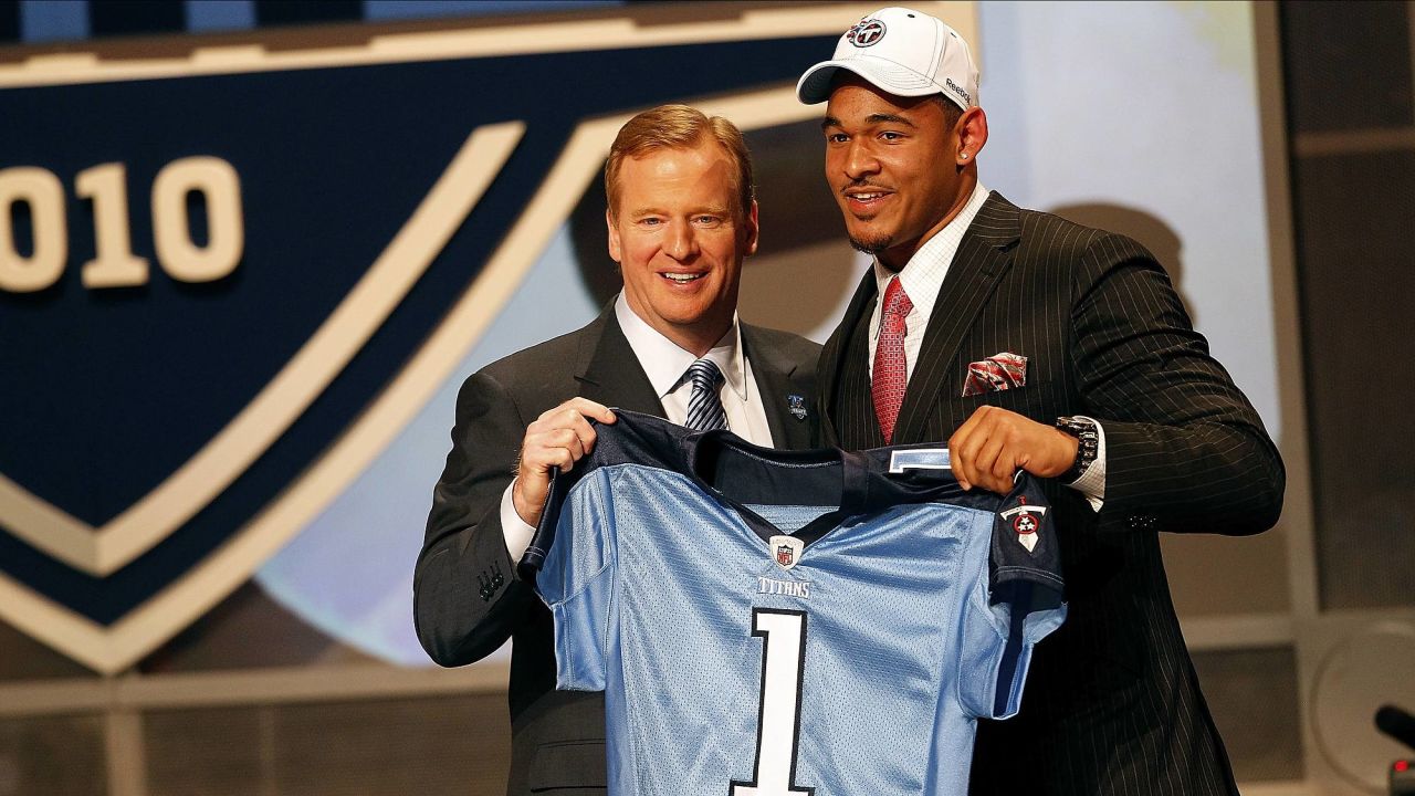 worst #first #round #picks #nfl #draft #tennessee #titans #1 #isaiah