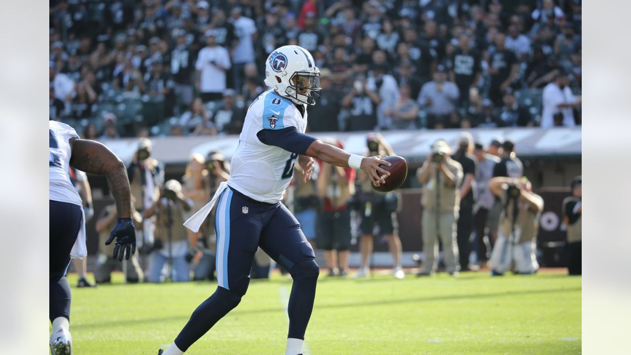 Oregon Football: Marcus Mariota shines in first preseason game