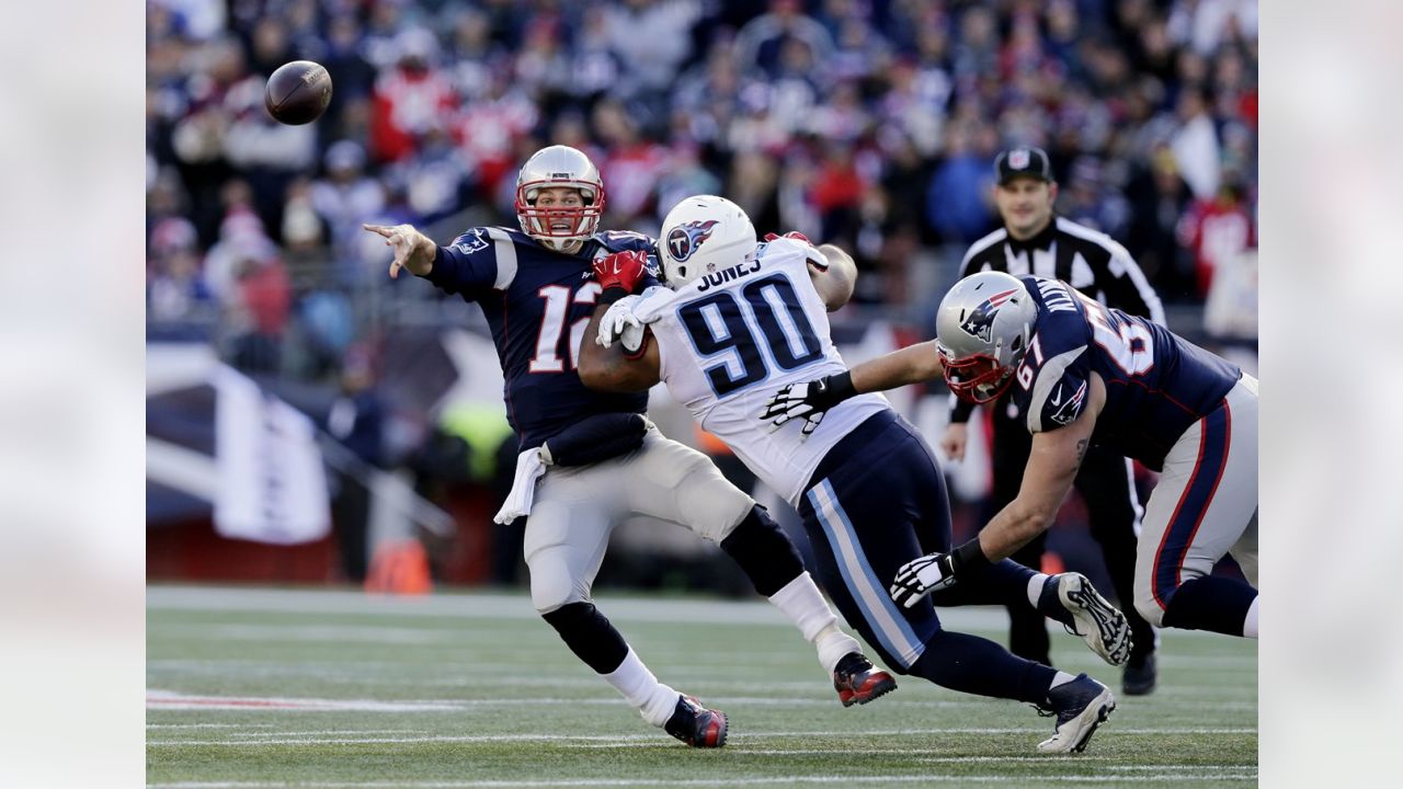 DaQuan Jones Re-Signs with Tennessee Titans on Multiyear Contract