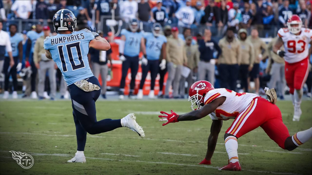 Tennessee Titans defensive back Joshua Kalu takes part in drills during  training camp at the NFL football team's practice facility Friday, July 29,  2022, in Nashville, Tenn. (AP Photo/Mark Humphrey Stock Photo 