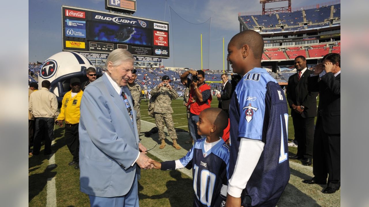 EXCLUSIVE: Steve McNair's son says he wasn't invited to father's