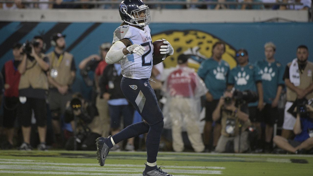 QB on Fire! Marcus Mariota Runs 87 Yards for the TD!, Jaguars vs. Titans