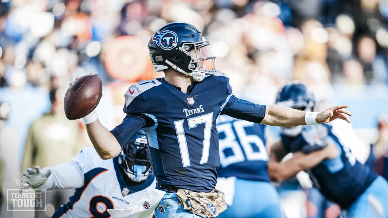 Titans Find a Way in 17-10 Win Over the Broncos