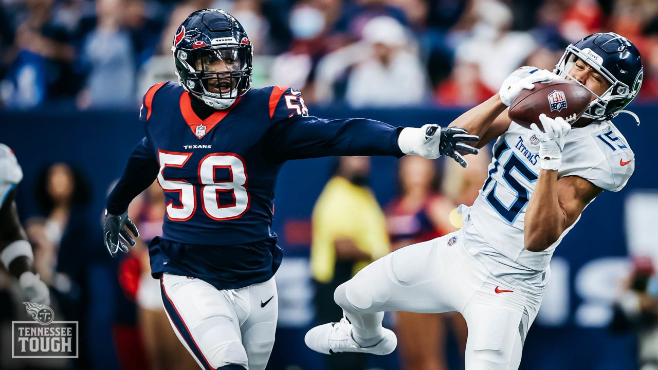 Tennessee Titans beat Houston Texans to clinch AFC's number one seed