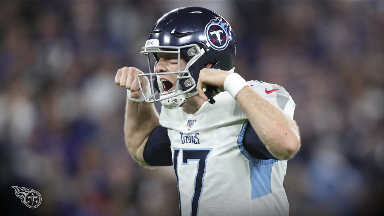 Helmet Stalker on X: Titans QB Ryan Tannehill has been named the 2019 NFL  Comeback Player of the Year. Tannehill used a Riddell SpeedFlex Precision  Diamond with an SF-2BD-SW facemask and a