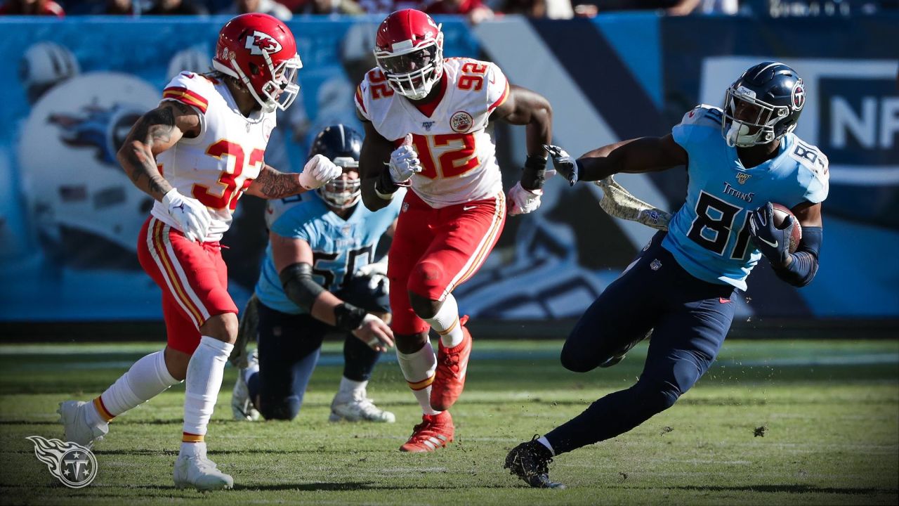 Week 10 Booms and Busts: Chiefs get the stats, Titans get the win