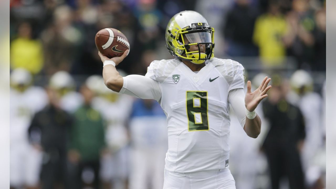 Oregon Mailbag: On the best Ducks teams this century, uniforms, Aaron Feld  and … Pop-Tarts - The Athletic