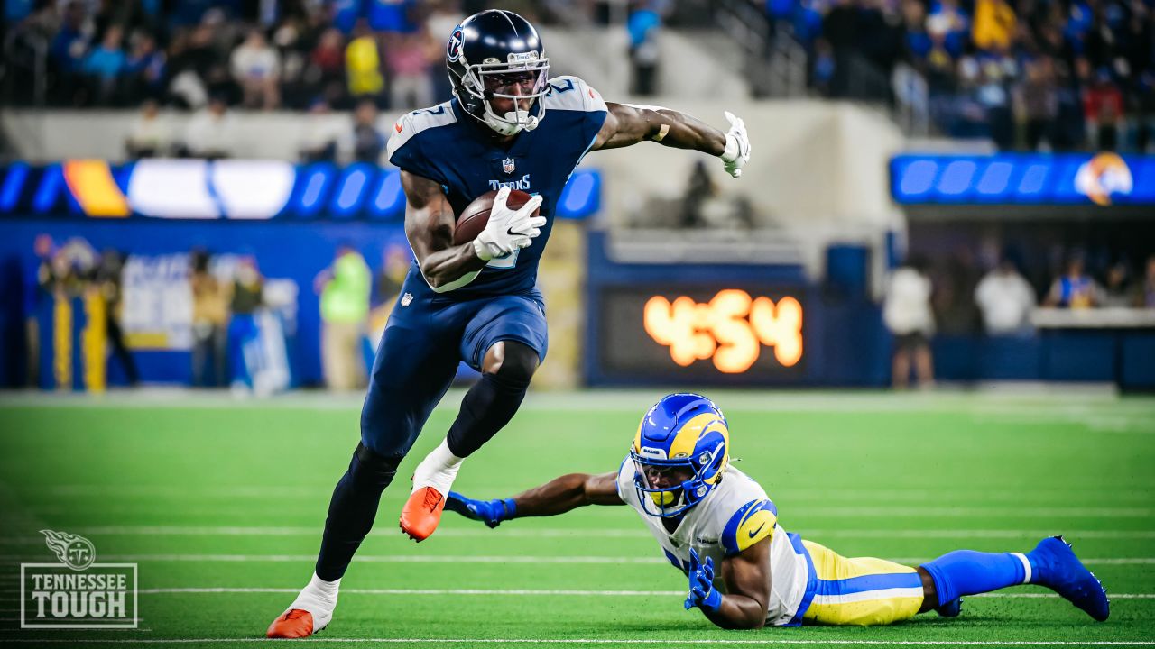 A.J Brown swapping jerseys with his idol Julio Jones : r/Tennesseetitans