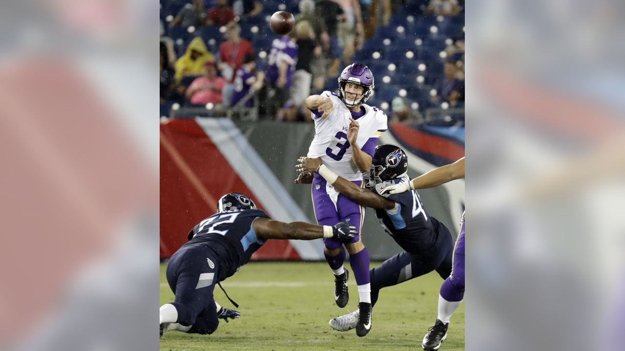 Vikings drop to 0-2 in preseason after offense stalls vs. Titans