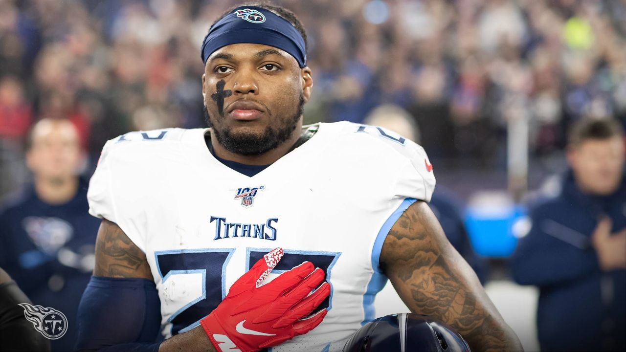 Tennessee Titans Derrick Henry (22) stands for the National Anthem