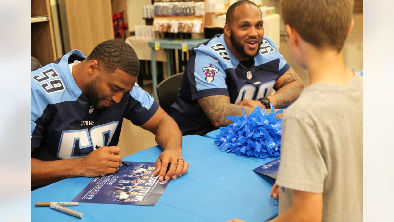 Tennessee Titans on X: Congratulations to Wesley Woodyard (@WoodDro52) on  being named the #Titans nominee for the Walter Payton @NFL Man of the Year  award. #WPMOY #TitanUp Story 