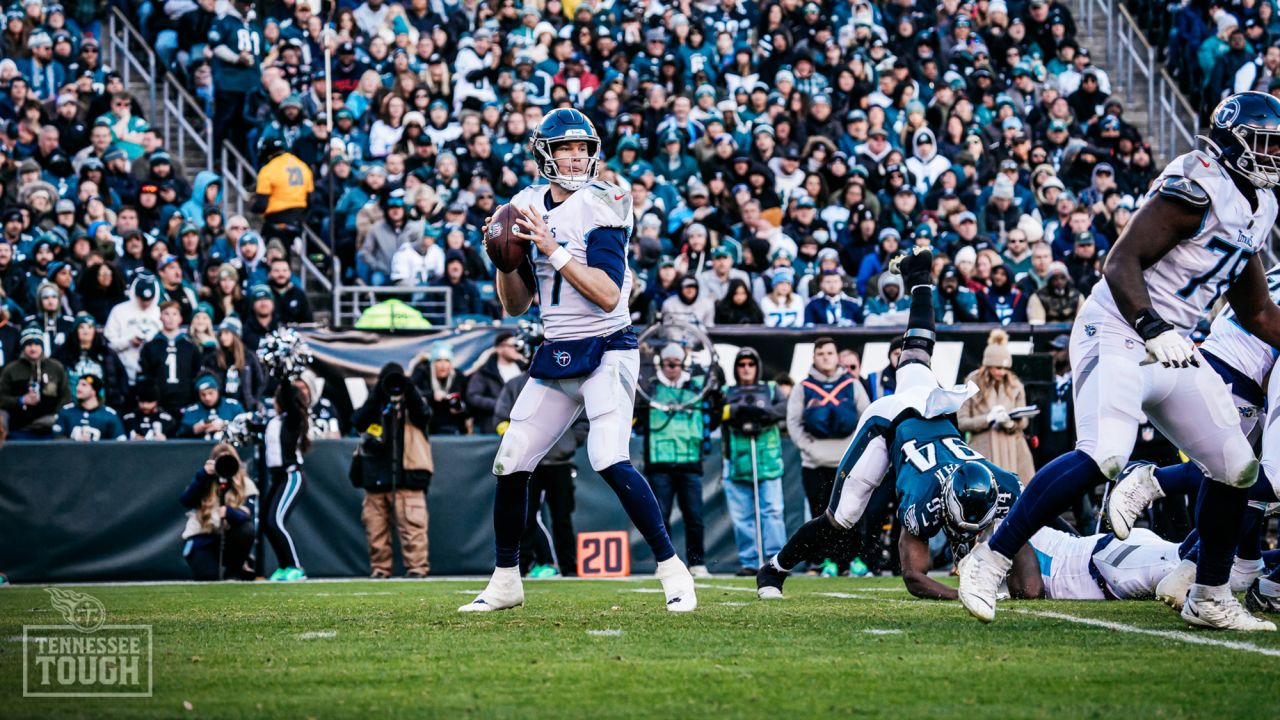 Five Takeaways From Tennessee Titans' Loss to Philadelphia Eagles - Sports  Illustrated Tennessee Titans News, Analysis and More