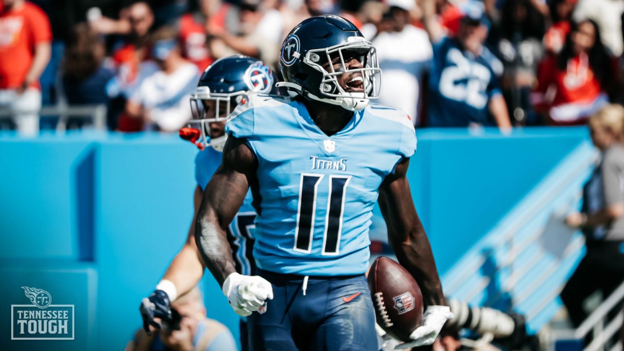 Final Score: Titans completely dominate Chiefs in 27-3 beatdown