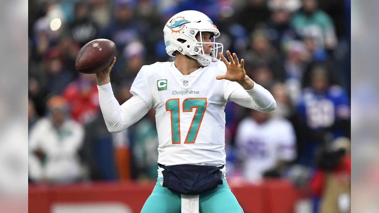 The line of scrimmage of the Miami Dolphins against the Buffalo Bills  during the second half of an NFL football game, Sunday, Oct. 31, 2021, in  Orchard Park, N.Y. (AP Photo/Adrian Kraus