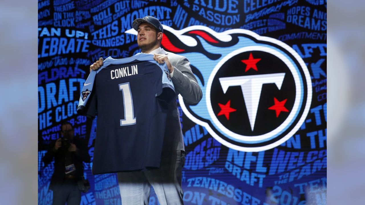 Who Will the Titans Pick? A Tour of the Mocks