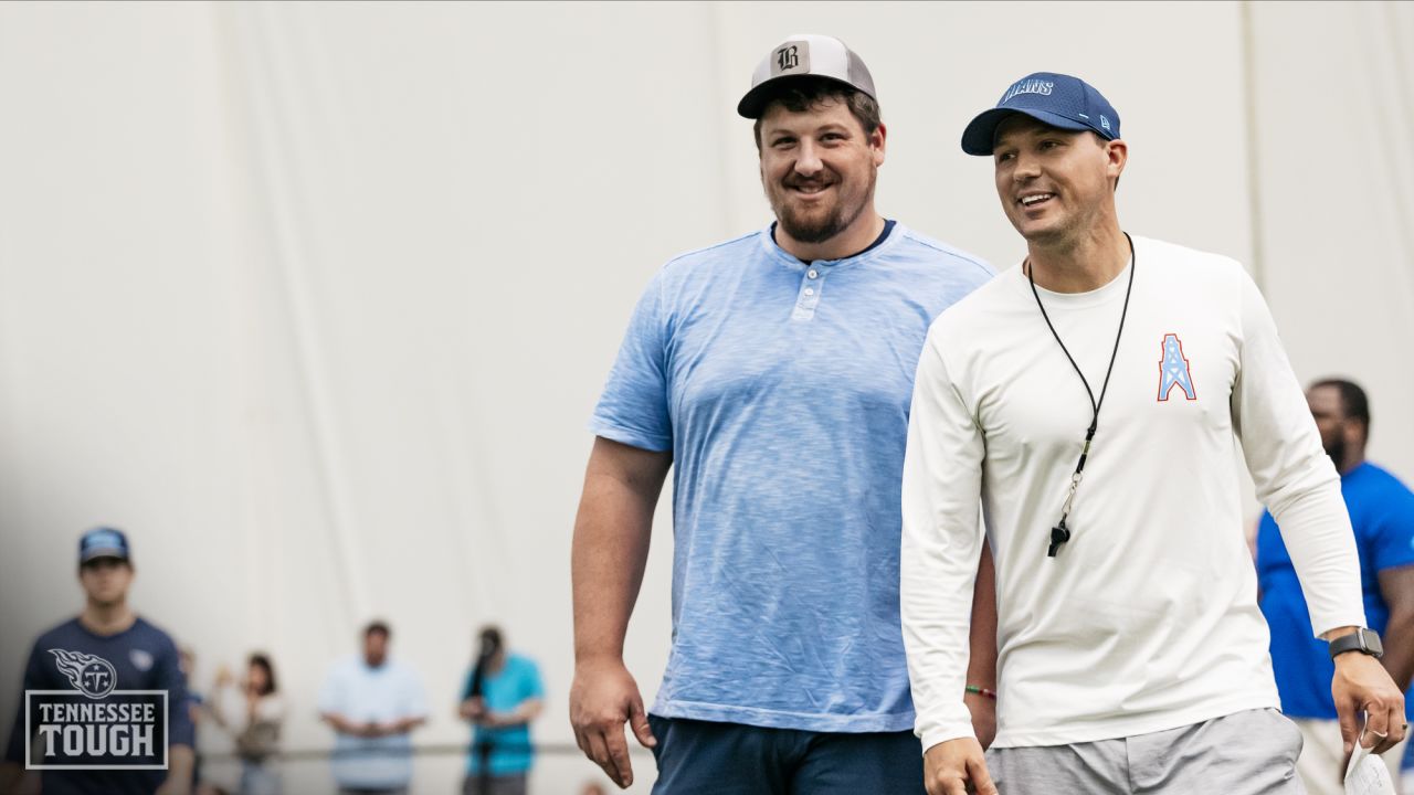 Tennessee Titans Coaches, Players Host 'Camp 59,' The Tim Shaw