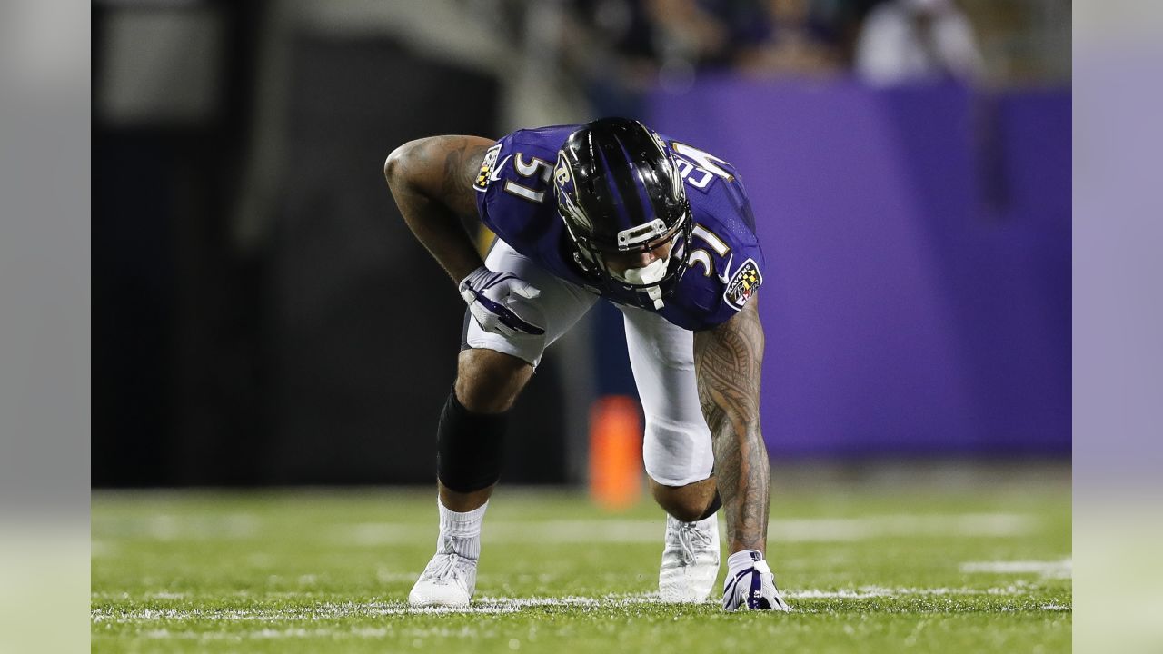 Baltimore Ravens trade Kamalei Correa to Tennessee Titans