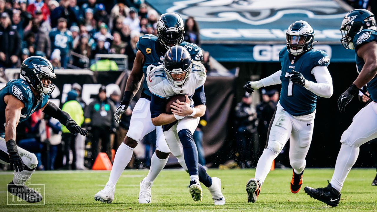 Six Things That Stood Out for the Titans in Sunday's 35-10 Loss to the  Eagles