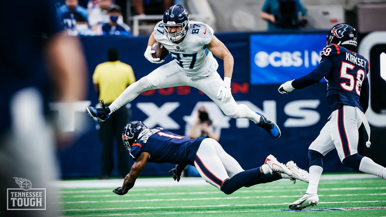 Tennessee Titans on X: Woke up the #1 seed #VictoryMonday   / X