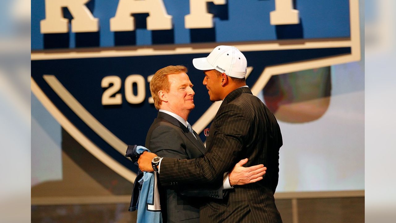 Tennessee Titans on X: #Titans fans representing in Philly at the  #NFLDraft Experience! 