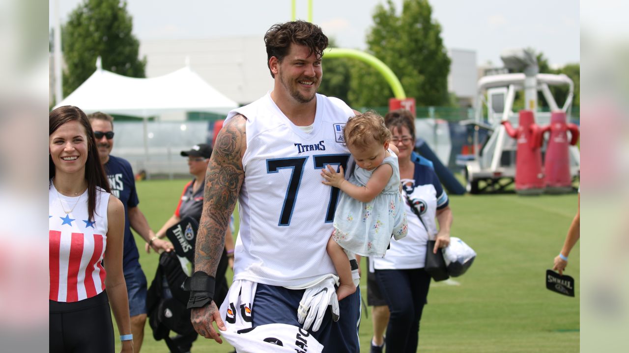 Extension Candidate: Taylor Lewan