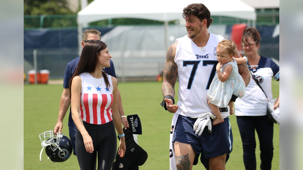 Titans LT Taylor Lewan Celebrates Contract Extension in Style