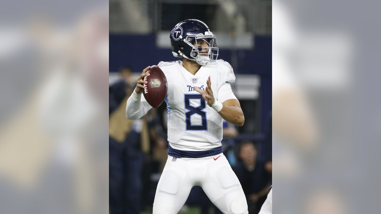 November 05, 2018:.Tennessee Titans quarterback Marcus Mariota (8