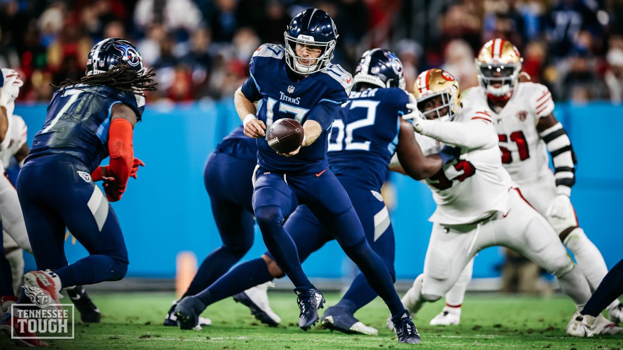 Titans Live: Safety Kevin Byard, Tennessee Titans Defense Continue to  Impress, This Time Against Minnesota Vikings - Sports Illustrated Tennessee  Titans News, Analysis and More