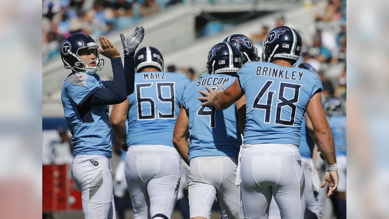 Brett Kern Reclaims Job as Tennessee Titans Punter - Sports Illustrated Tennessee  Titans News, Analysis and More