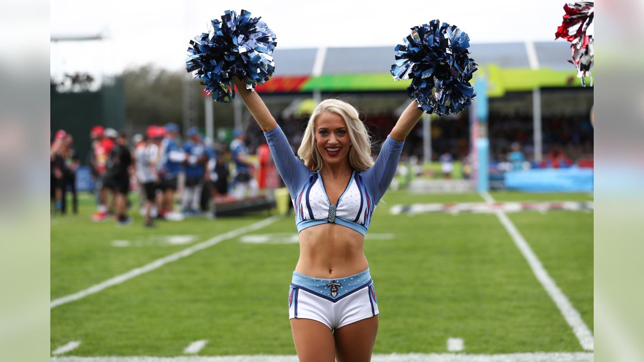 Kississimee, Florida, USA. 23rd Jan, 2020. Pro Bowl cheerleader