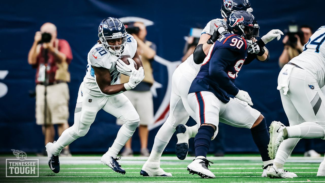 Tennessee Titans beat Houston Texans to clinch AFC's number one seed