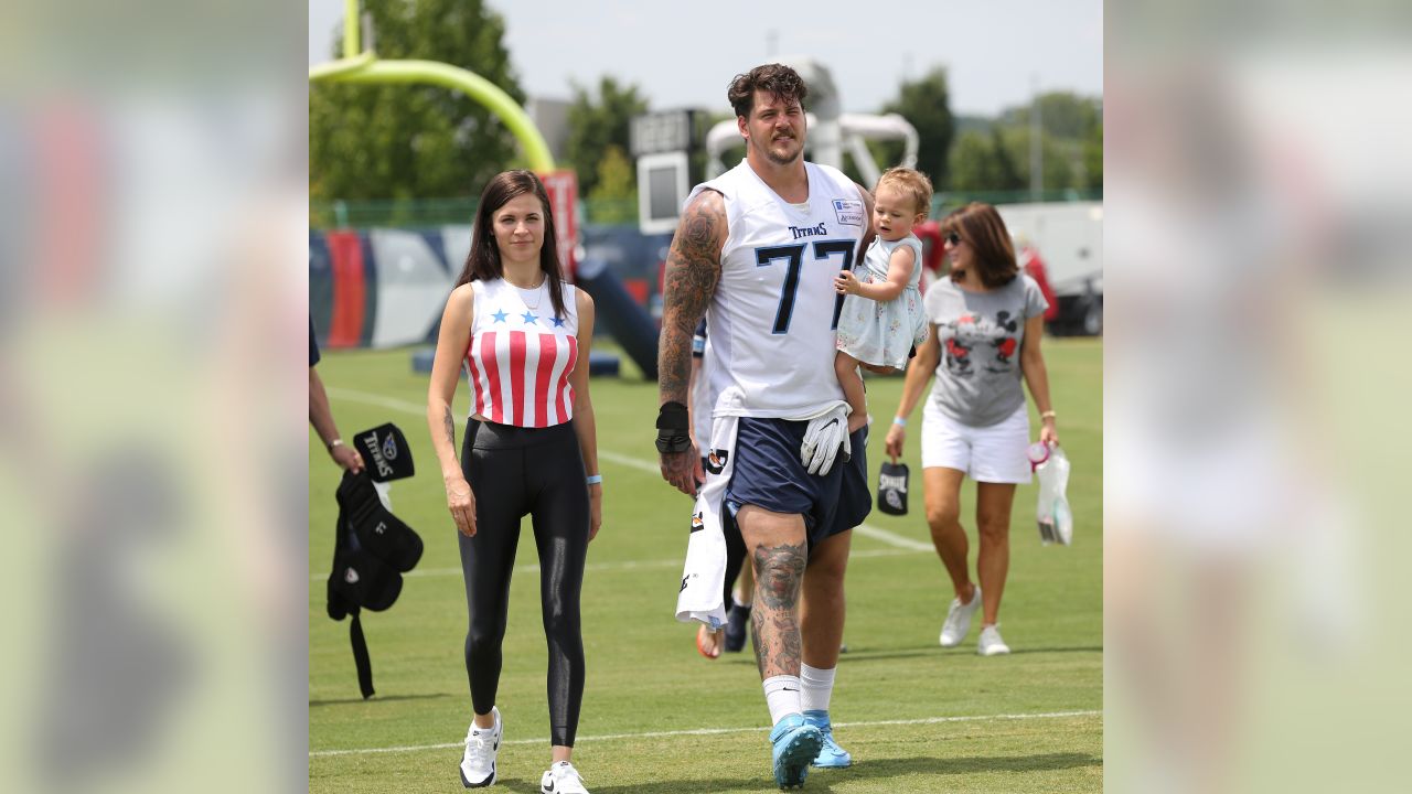 Titans LT Taylor Lewan Celebrates Contract Extension in Style